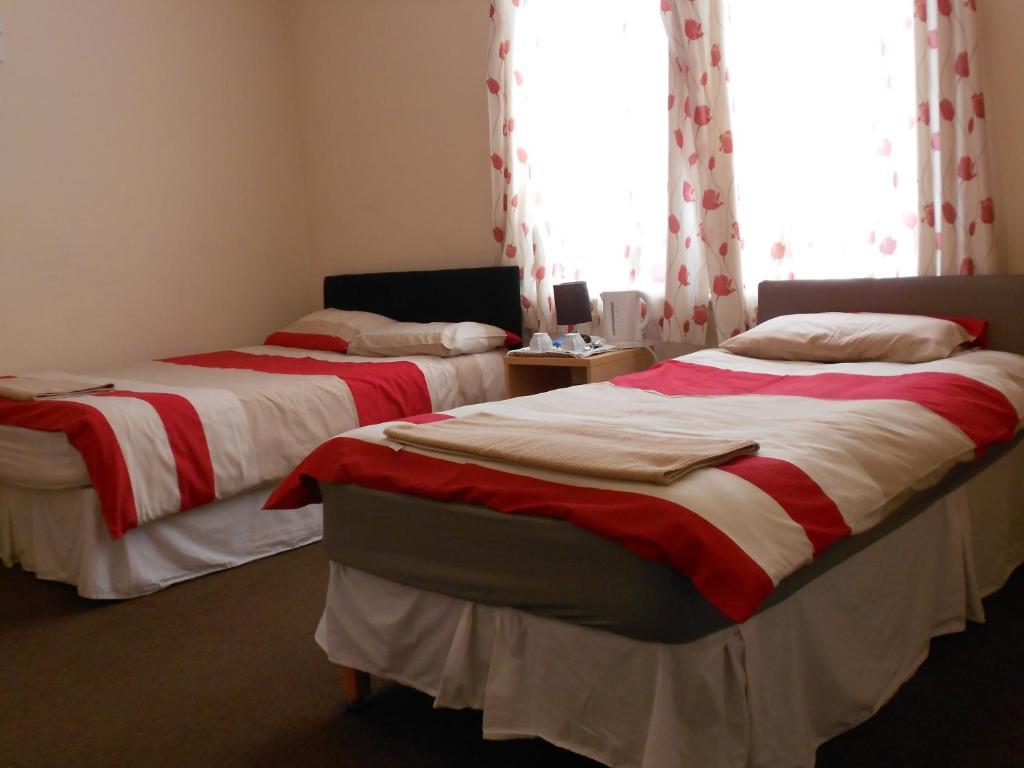 Acorn Lodge Guest House - Free Parking Gosport Zewnętrze zdjęcie